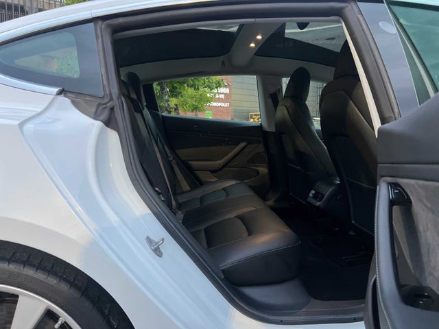2019 TESLA MODEL 3 - 23