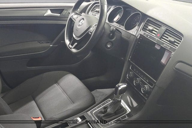 2019 VOLKSWAGEN GOLF - 26