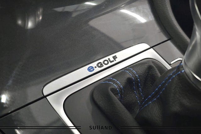 2019 VOLKSWAGEN GOLF - 28