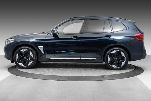 2021 BMW IX3 - 2