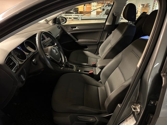 2018 VOLKSWAGEN GOLF - 19
