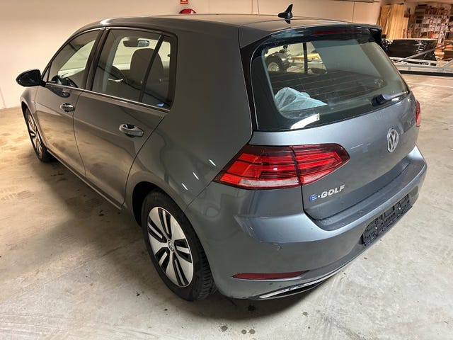 2018 VOLKSWAGEN GOLF - 16