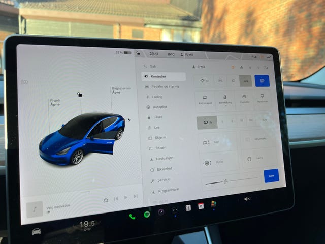 2019 TESLA MODEL 3 - 27