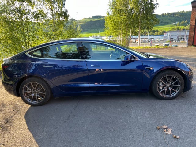 5YJ3E7EB7KF219656 2019 TESLA MODEL 3-3