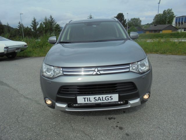 2015 MITSUBISHI OUTLANDER - 2