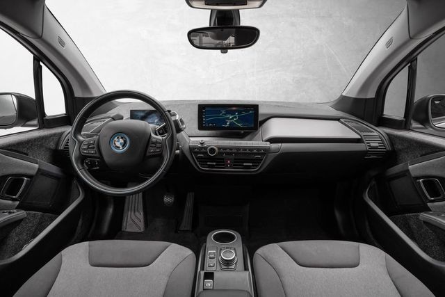 2022 BMW I3 - 14