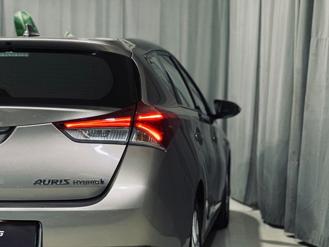 2016 TOYOTA AURIS - 9