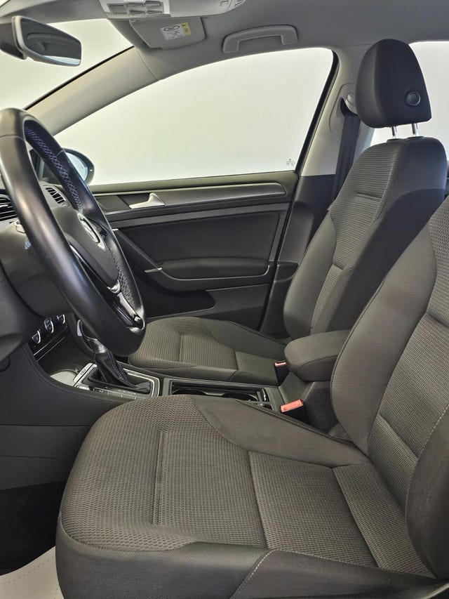 2019 VOLKSWAGEN GOLF - 13
