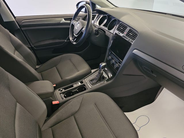 2019 VOLKSWAGEN GOLF - 18