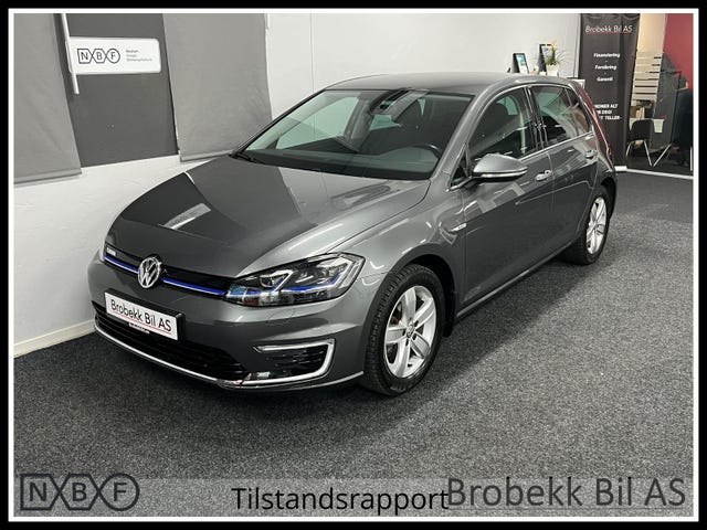 WVWZZZAUZJ8907302 2018 VOLKSWAGEN GOLF-0