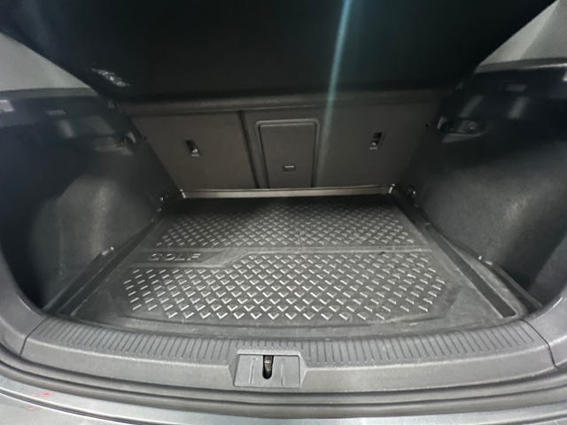2018 VOLKSWAGEN GOLF - 31