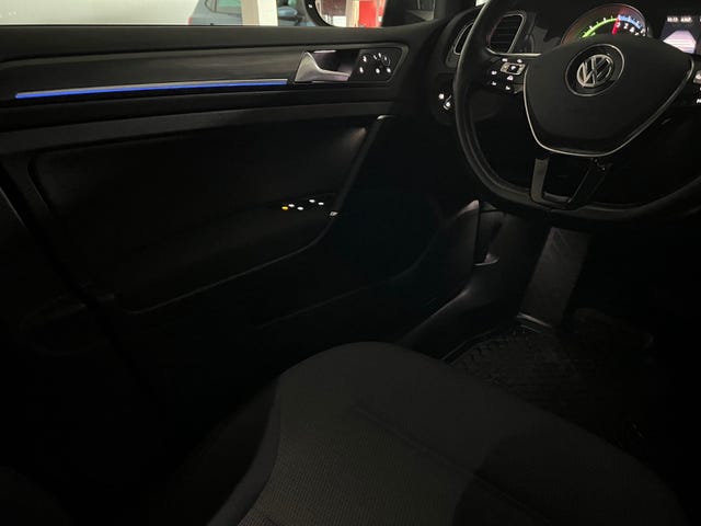 2018 VOLKSWAGEN GOLF - 17