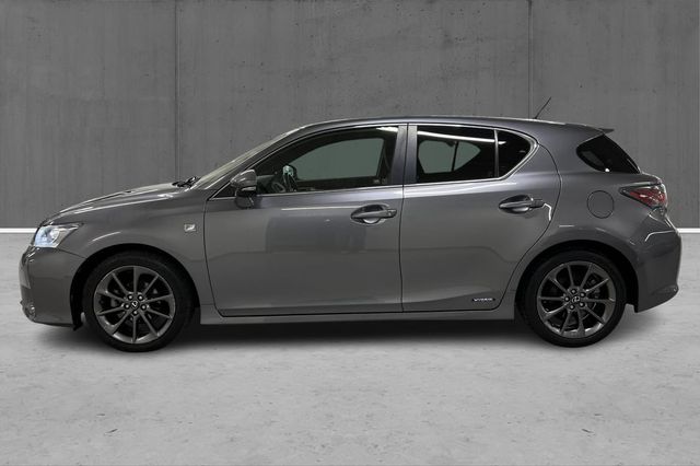 2013 LEXUS CT200H - 8