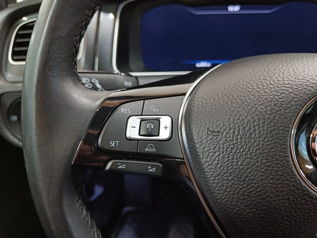 2018 VOLKSWAGEN GOLF - 21