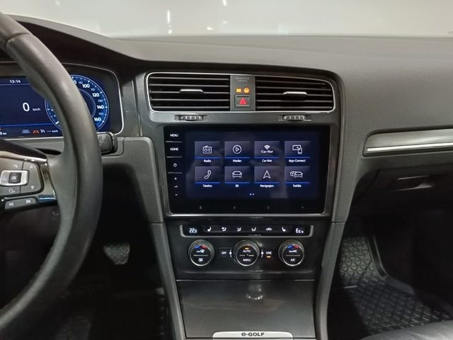 2018 VOLKSWAGEN GOLF - 29
