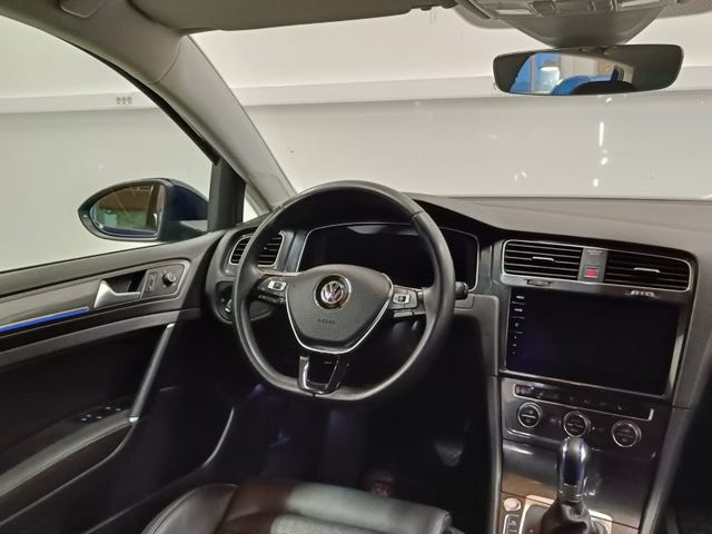 2018 VOLKSWAGEN GOLF - 19