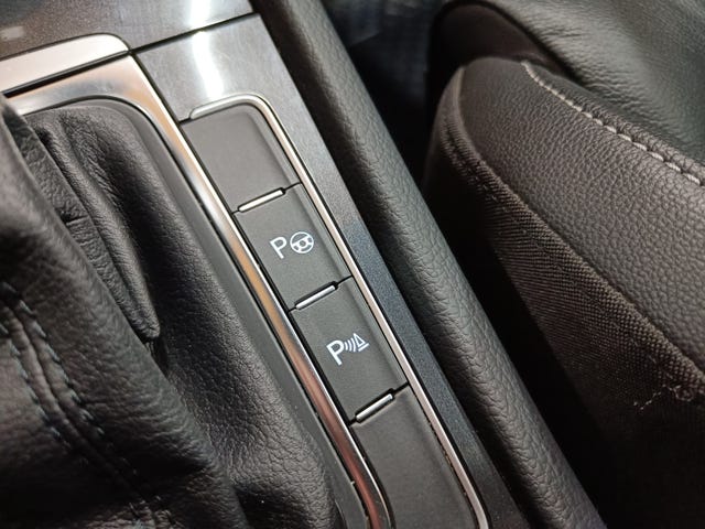 2018 VOLKSWAGEN GOLF - 43