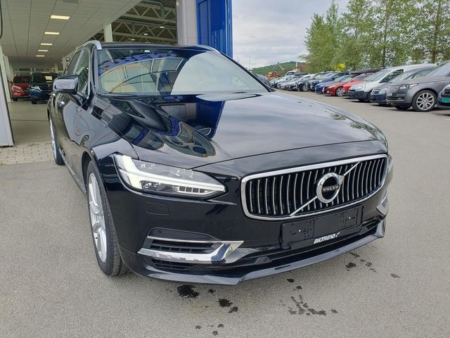 2020 VOLVO V90 - 42