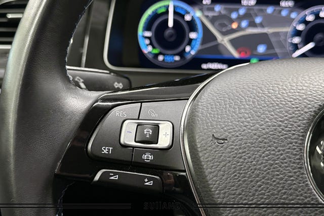 2019 VOLKSWAGEN GOLF - 21