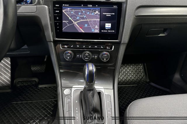 2019 VOLKSWAGEN GOLF - 14