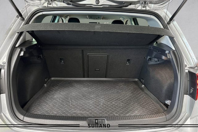 2019 VOLKSWAGEN GOLF - 18