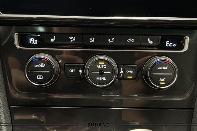 2019 VOLKSWAGEN GOLF - 31