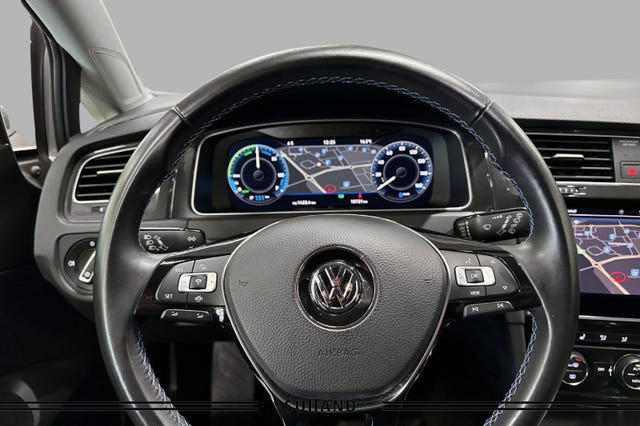 2019 VOLKSWAGEN GOLF - 11