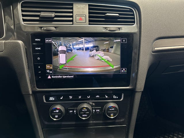 2018 VOLKSWAGEN GOLF - 10
