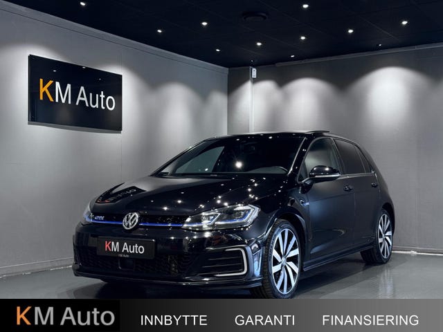 WVWZZZAUZJW804696 2018 VOLKSWAGEN GOLF-0