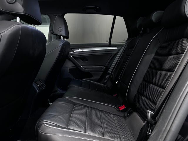 2018 VOLKSWAGEN GOLF - 12
