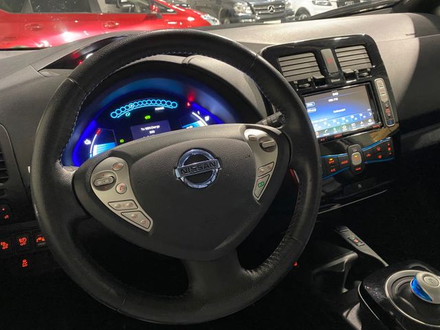 2016 NISSAN LEAF - 17