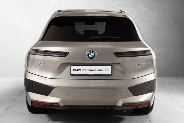 2023 BMW IX XDRIVE 50 - 8