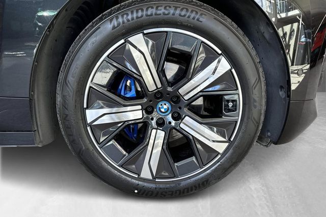 2024 BMW IX XDRIVE 40 - 19