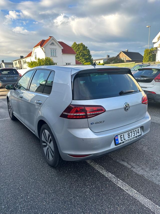 2016 VOLKSWAGEN GOLF - 9