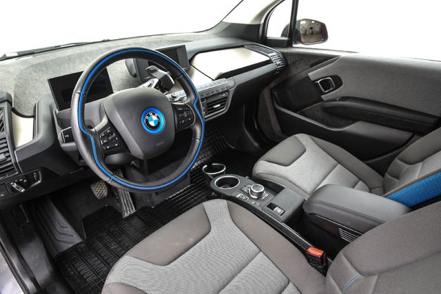 2020 BMW I3 - 16
