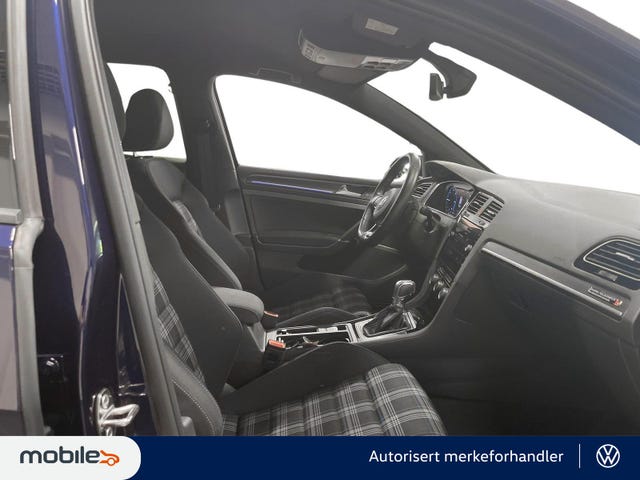 2018 VOLKSWAGEN GOLF - 23