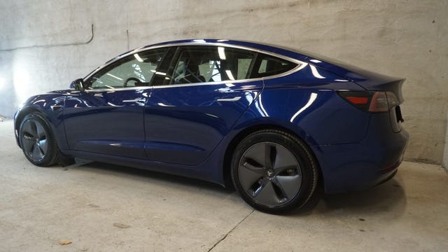2019 TESLA MODEL 3 - 8