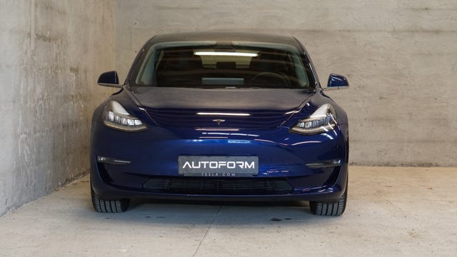 5YJ3E7EA0KF376422 2019 TESLA MODEL 3-1