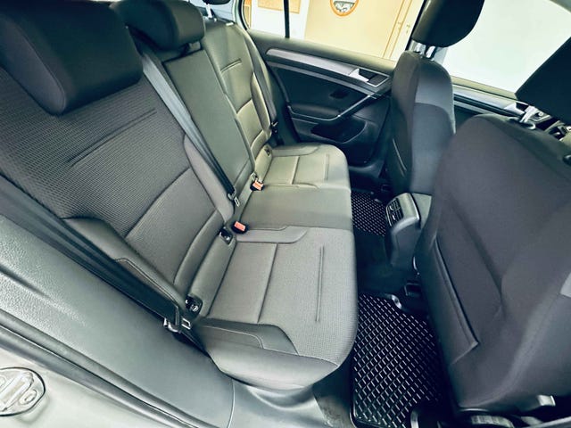 2018 VOLKSWAGEN GOLF - 25