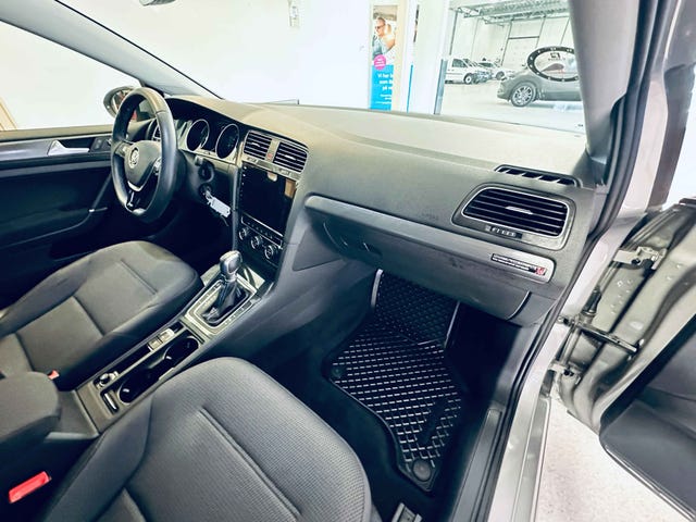 2018 VOLKSWAGEN GOLF - 22