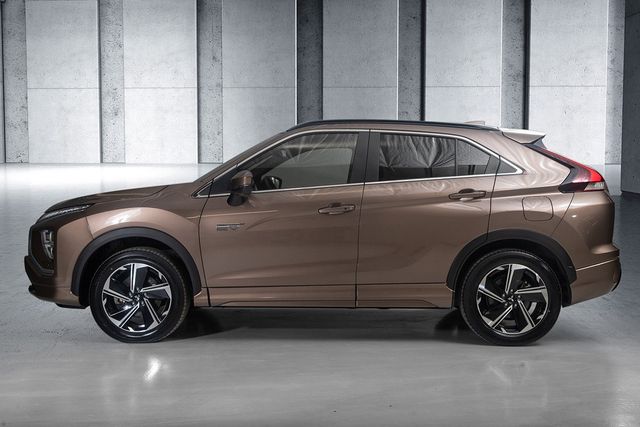 2021 MITSUBISHI ECLIPSE CROSS - 6