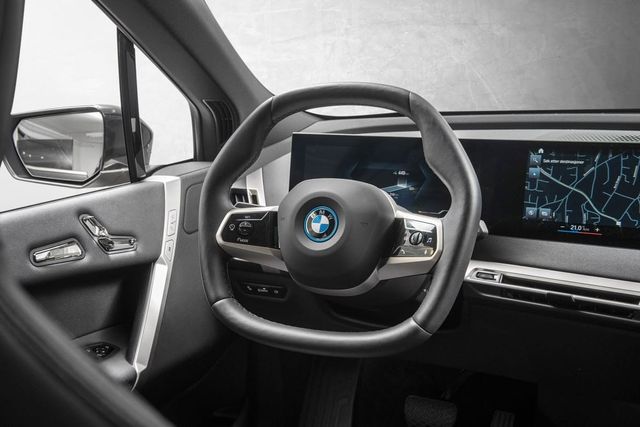 2023 BMW IX XDRIVE 50 - 13