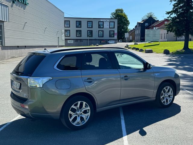 2014 MITSUBISHI OUTLANDER - 11