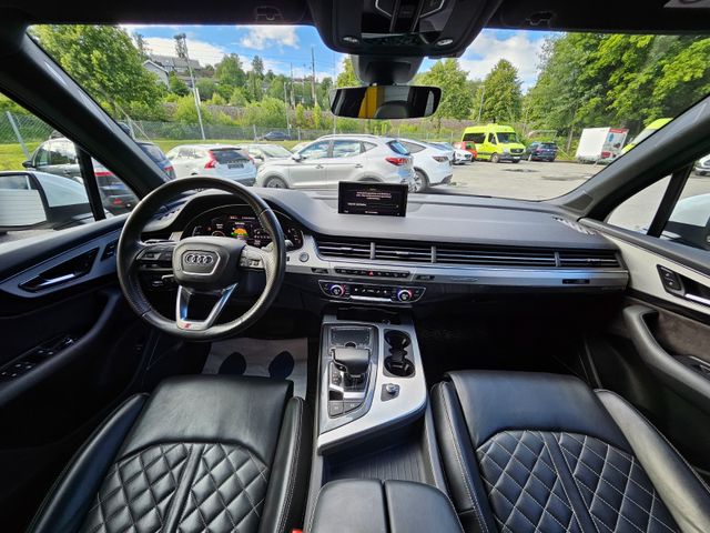 2018 AUDI Q7 - 24