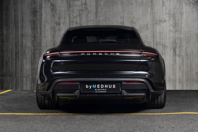 2022 PORSCHE TAYCAN CROSS TURISMO - 7