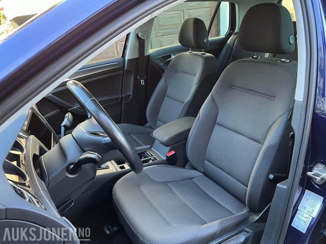 WVWZZZAUZJ8907494 2018 VOLKSWAGEN GOLF-4