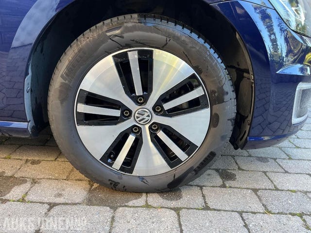 2018 VOLKSWAGEN GOLF - 11