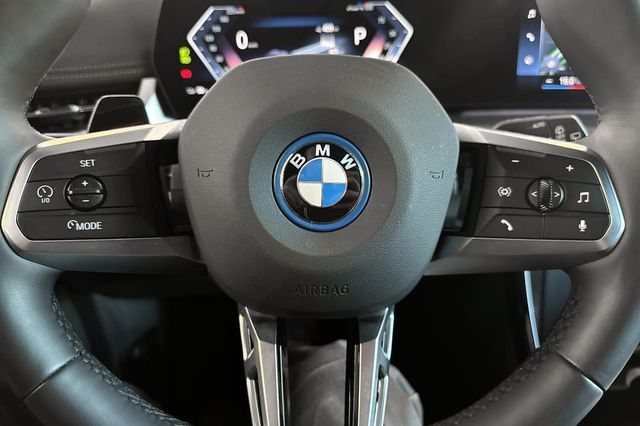 2023 BMW IX1 - 27