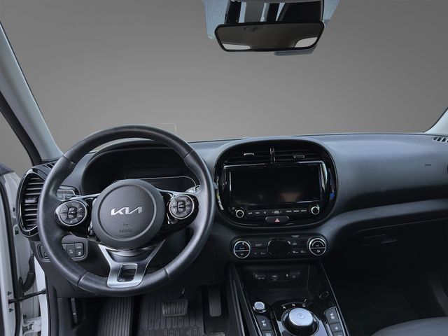 2022 KIA SOUL - 11