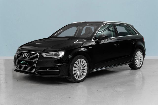 null 2016 AUDI A3-0